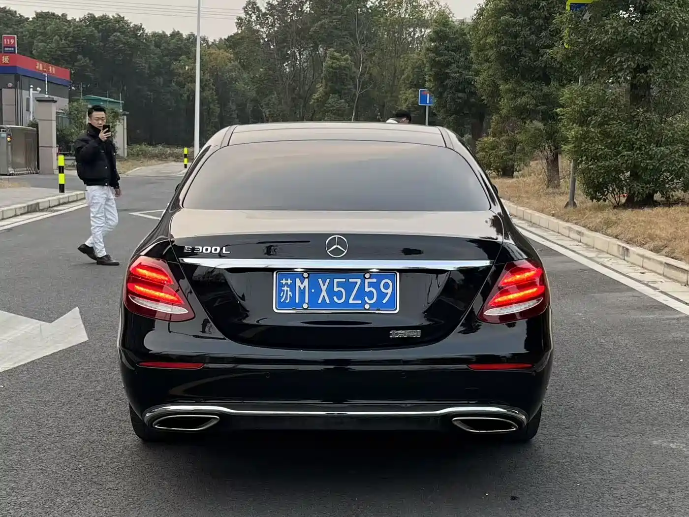 Mercedes-Benz E-Class 2020 E 300 L Luxury Model фото 10