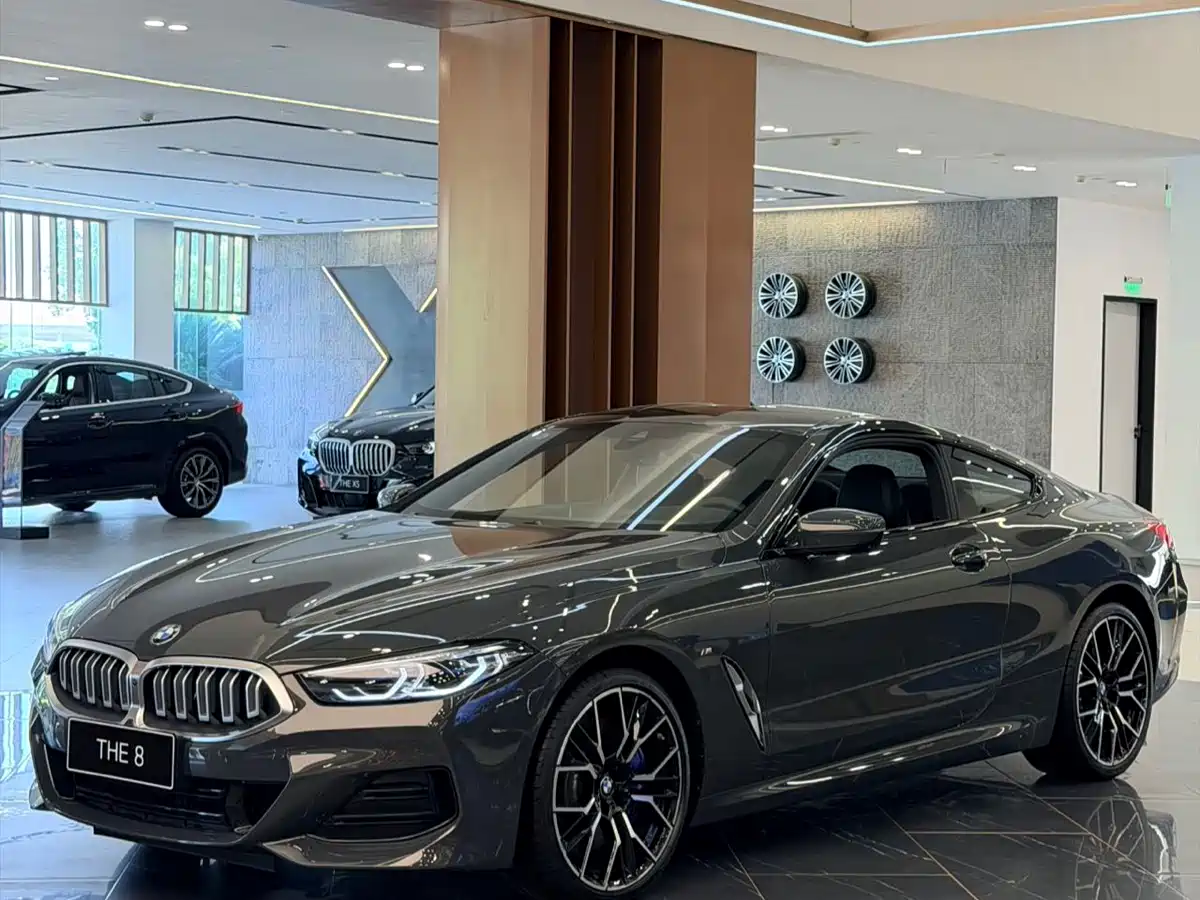 BMW 8 Series 2022 840i Coupe M Sport Package