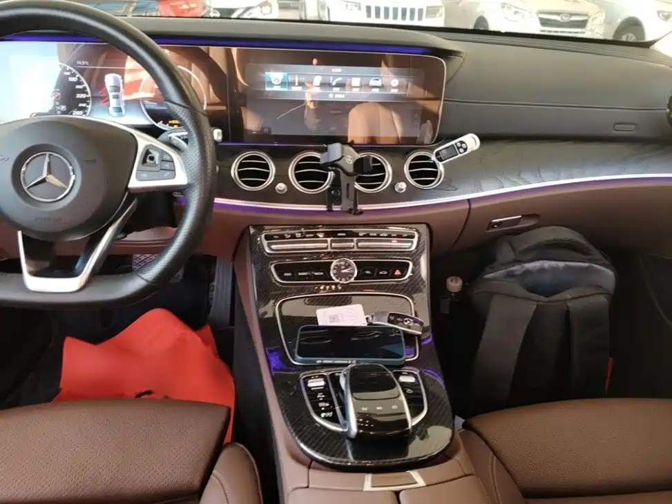 Mercedes-Benz E-Class 2017 E 200 L 4MATIC фото 14
