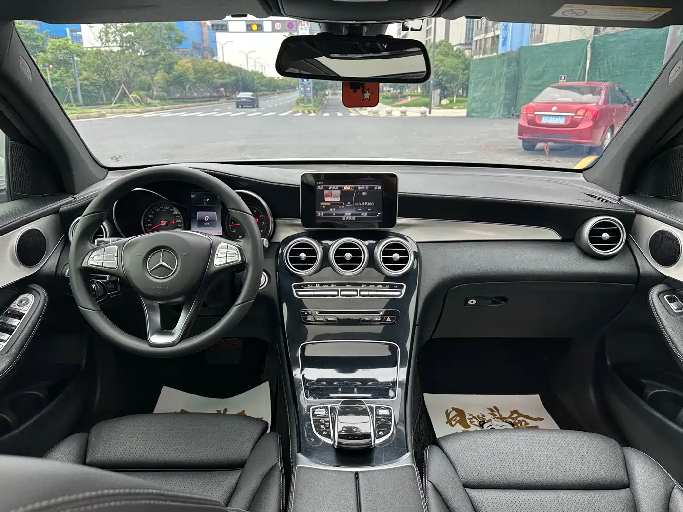 Mercedes-Benz GLC 2016 GLC 200 4MATIC фото 10