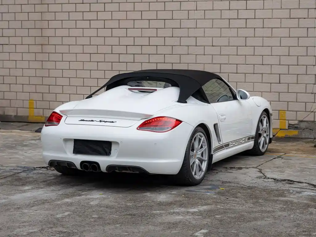 Porsche Boxster 2010 2010 Boxster Spyder 3.4L