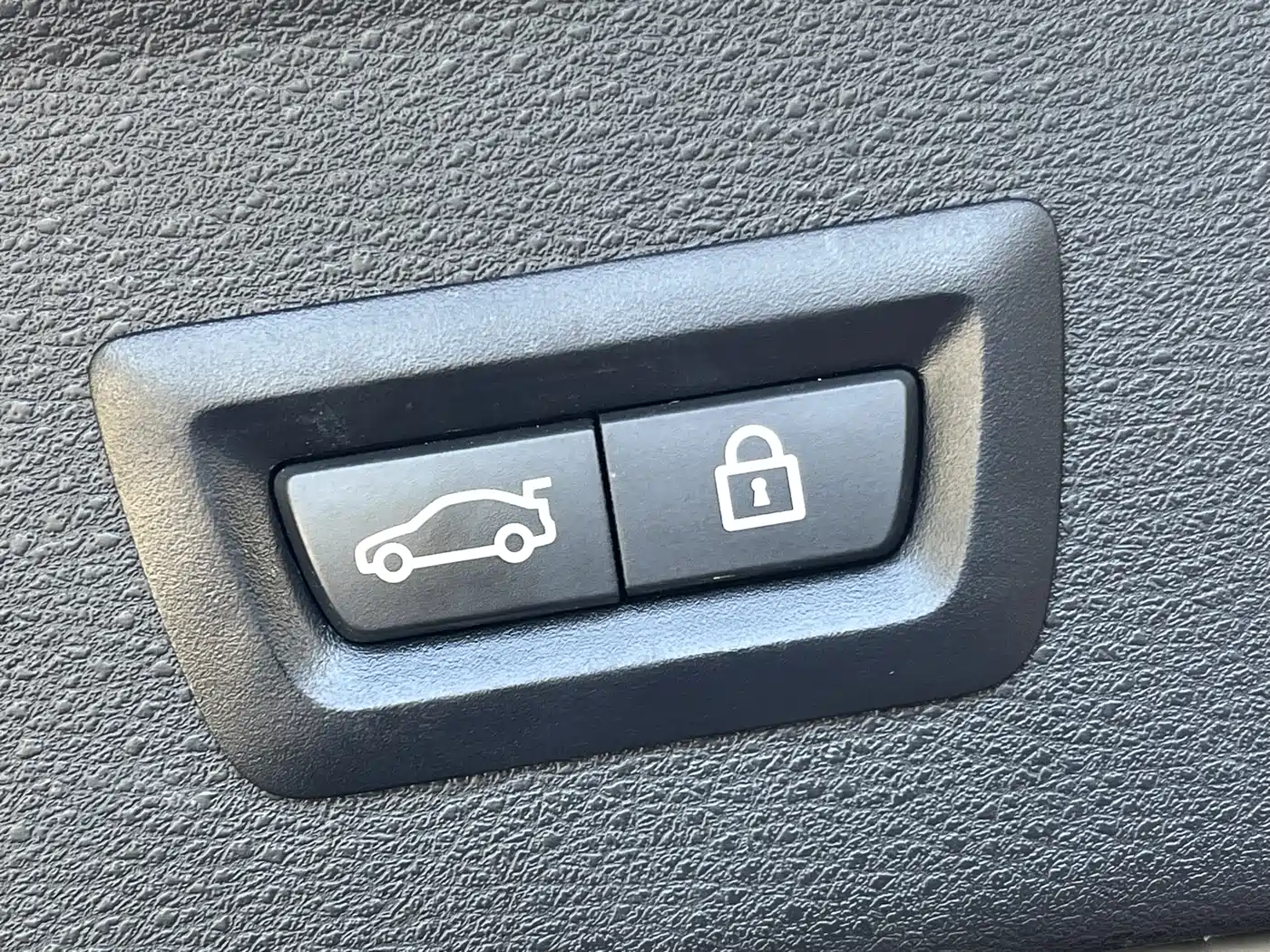BMW X1 2019 sDrive18Li Premium Model фото 27