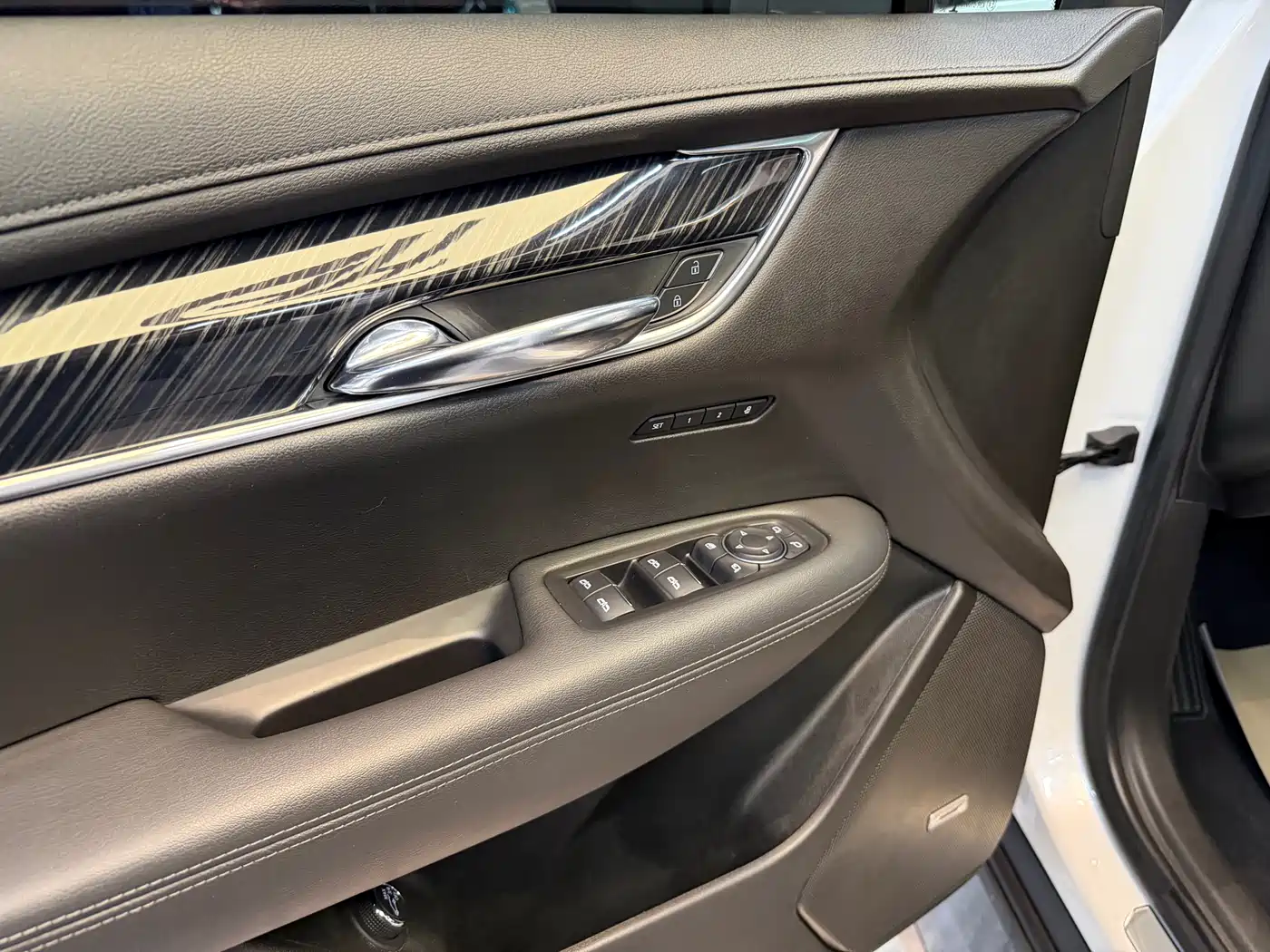 Cadillac XT6 2020 28T 6-Seater 4WD Luxury Model фото 17