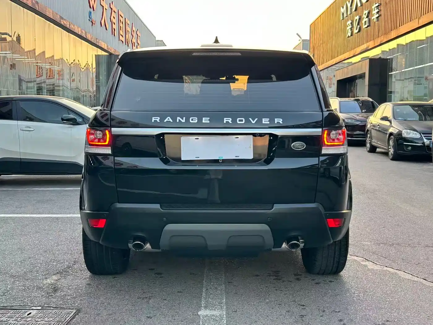 Land Rover Range Rover Sport 2016 3.0 SDV6 HSE фото 8