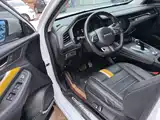 Фото 16 - Haval F7x