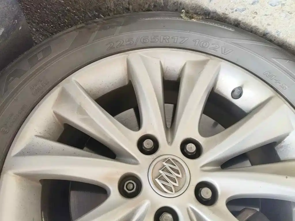 Фото 7 - Buick Envision Plus