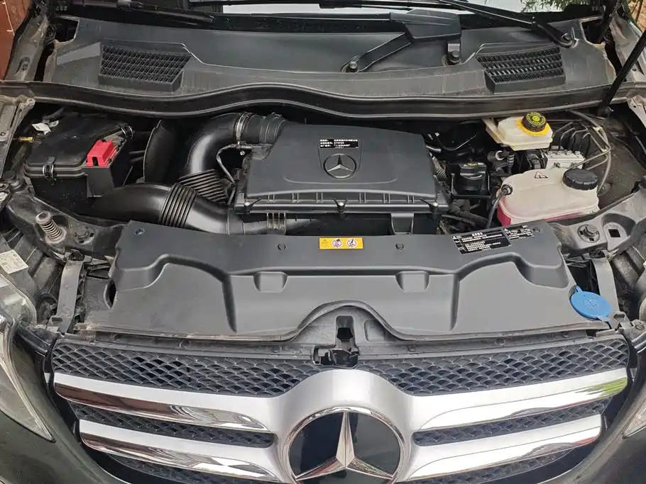 Mercedes-Benz V-Class 2022 V 260 Prestige Edition фото 10