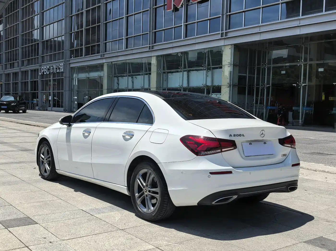 Mercedes-Benz A-Class 2019 A 200 L фото 6