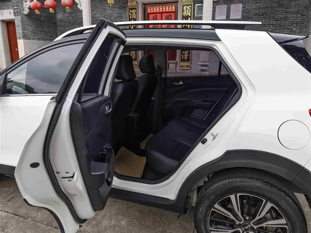 Kia KX1 2021 1.4L CVT Fun Sunroof Version фото 6