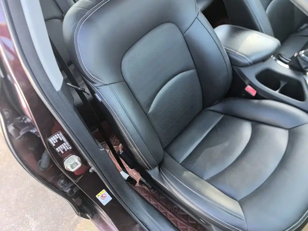 GAC Trumpchi Trumpchi GA6 2018 2016 235T Manual Elite Edition