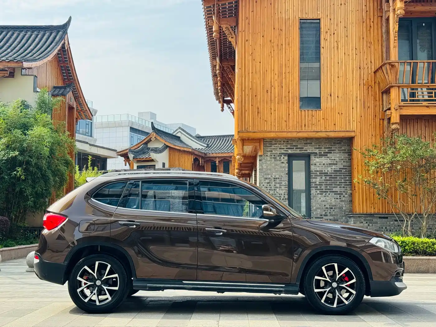 2016 Zhonghua V5