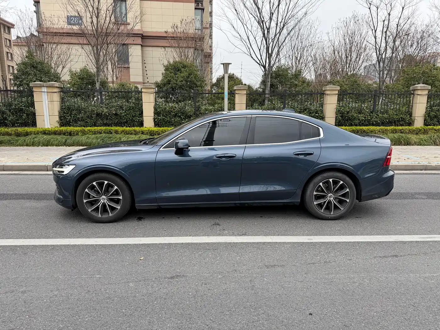 VOLVO S60