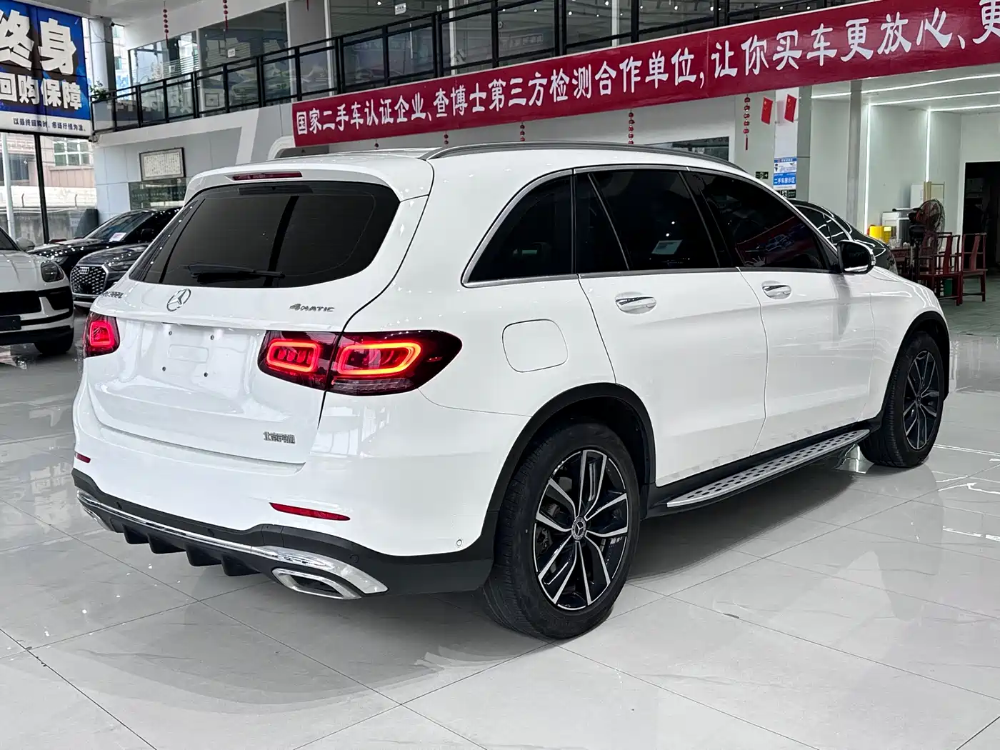 Mercedes-Benz GLC 2022 Model GLC 300 L 4MATIC Luxury Edition фото 6