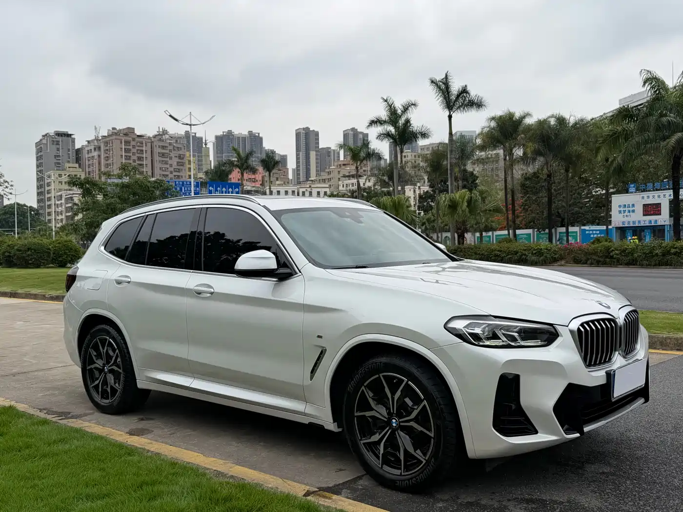 BMW X3 2022 xDrive25i M Sport Package фото 3