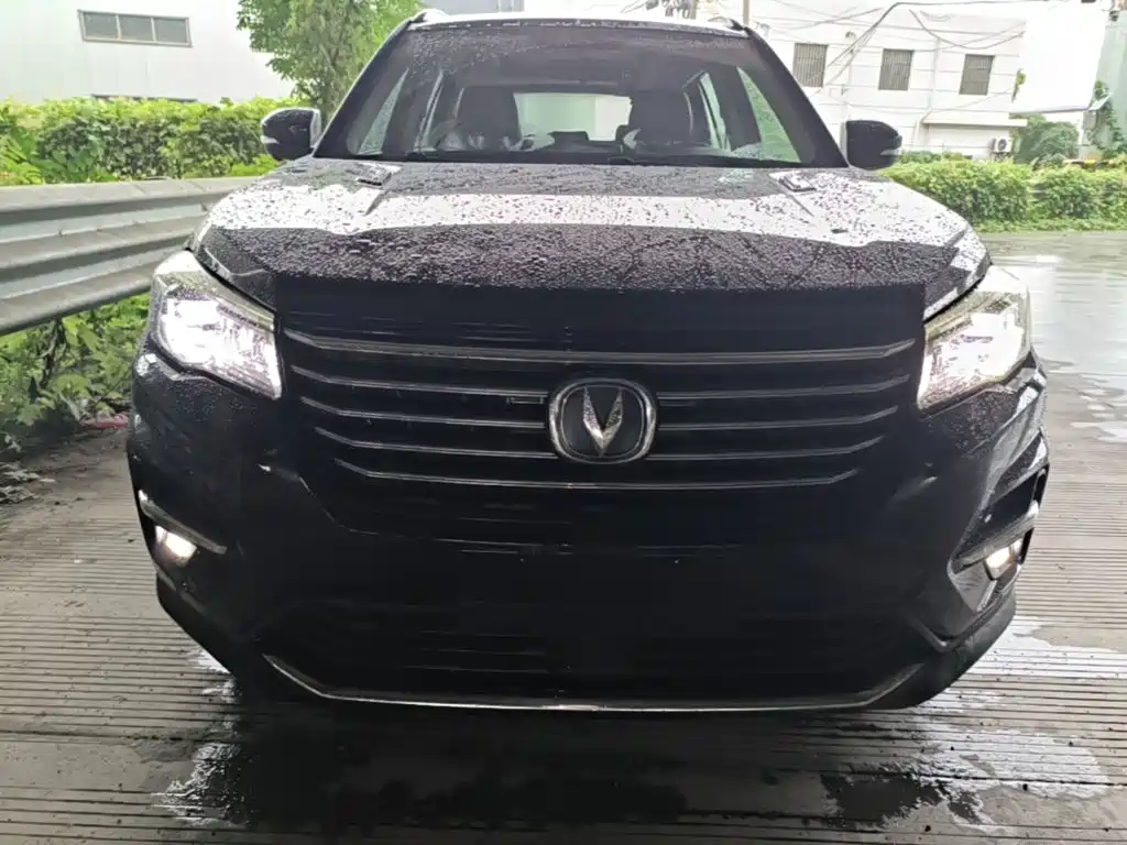 Фото 3 - Changan CS75