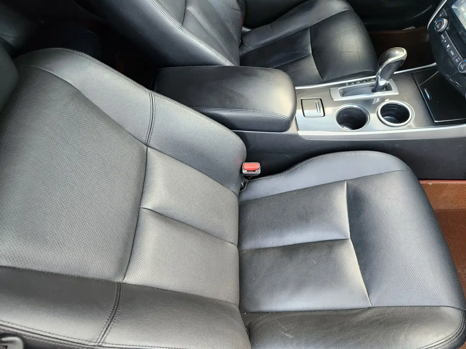 صورة 16 - Nissan Teana