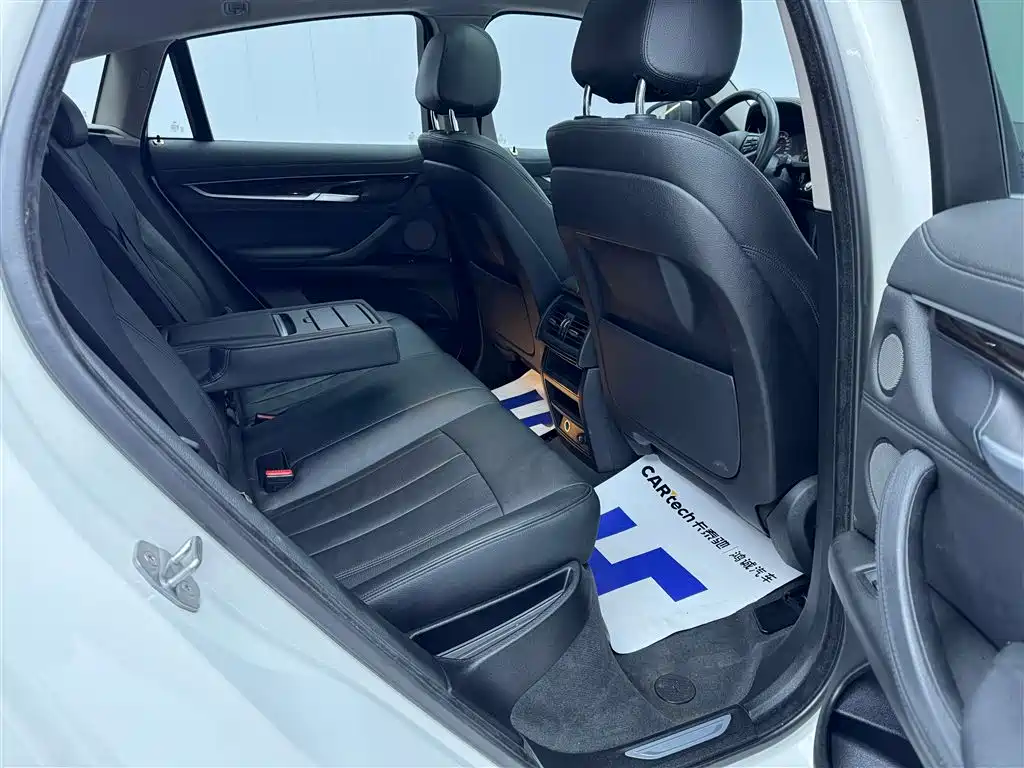 BMW X6 2015 xDrive35i Premium фото 23