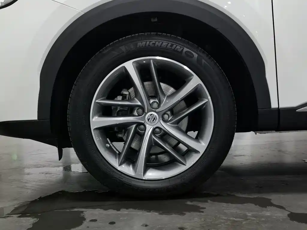 MG HS 2019 2018 20T Auto 2WD Hormone Excitement Edition (China V)