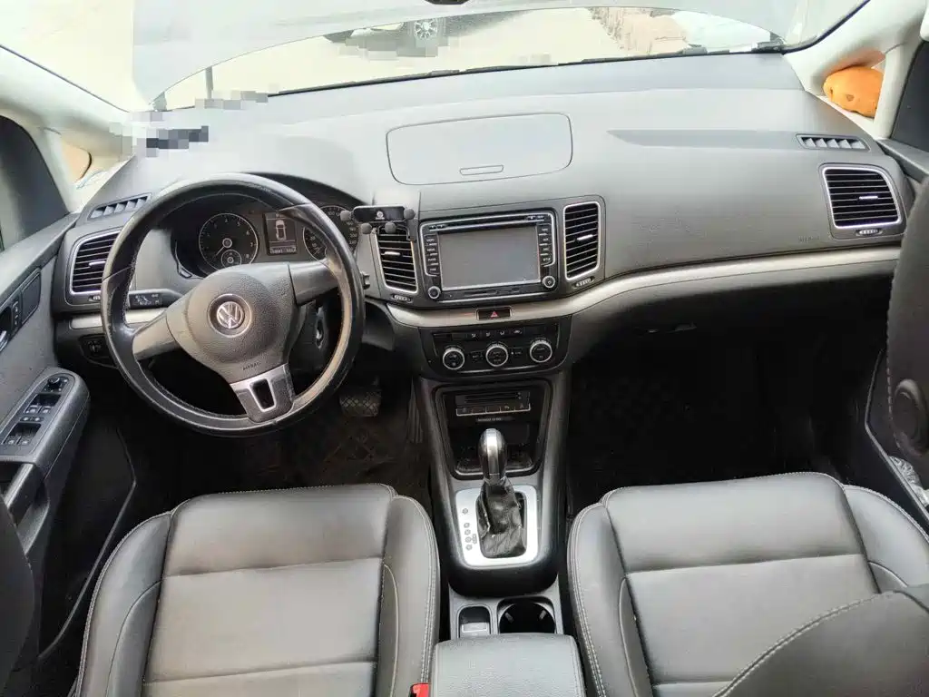 Volkswagen Sharan 2015 2013 1.8TSI Standard