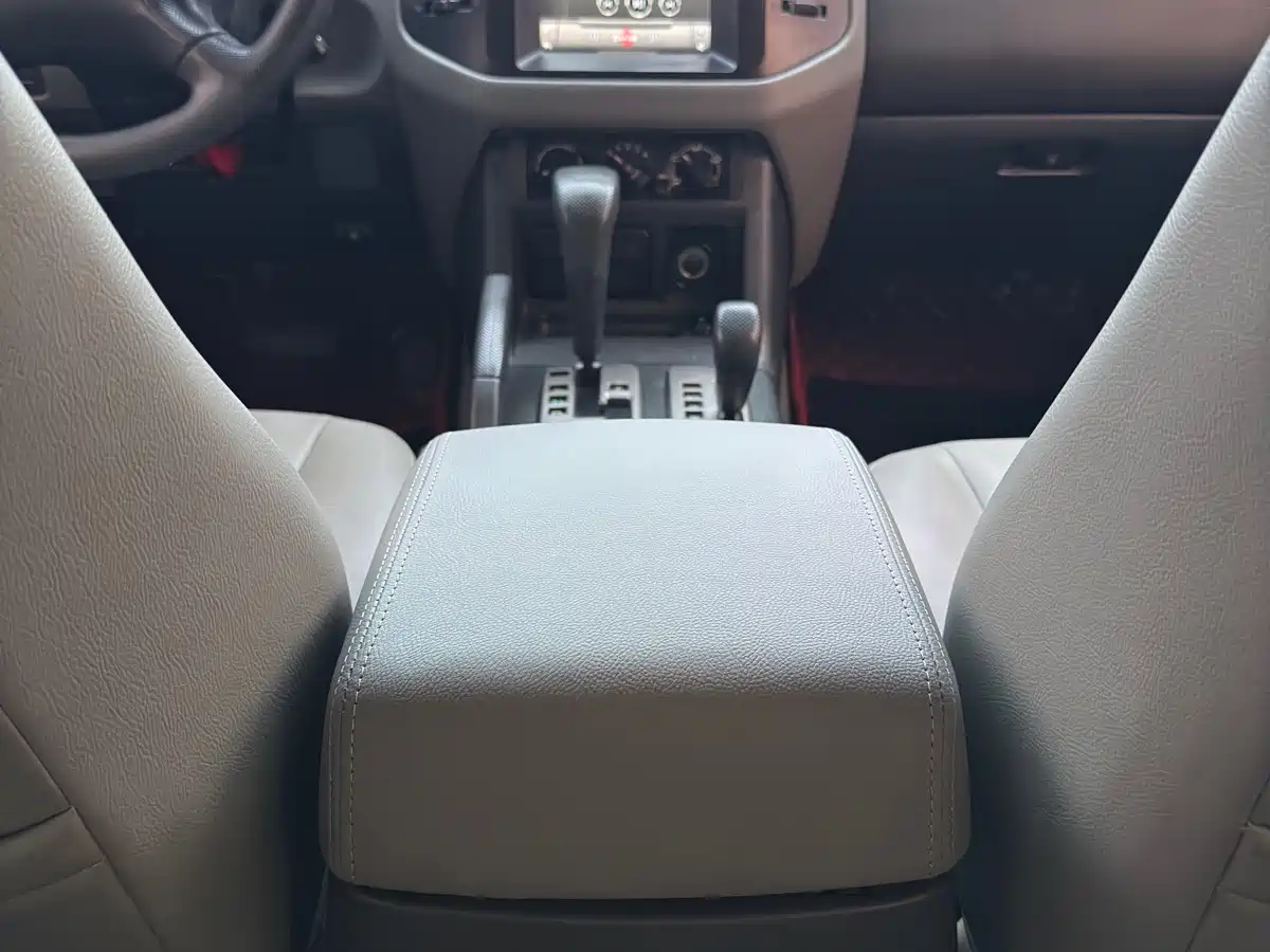 Mitsubishi Pajero 2008 2008 V73 3.0L AT GLS