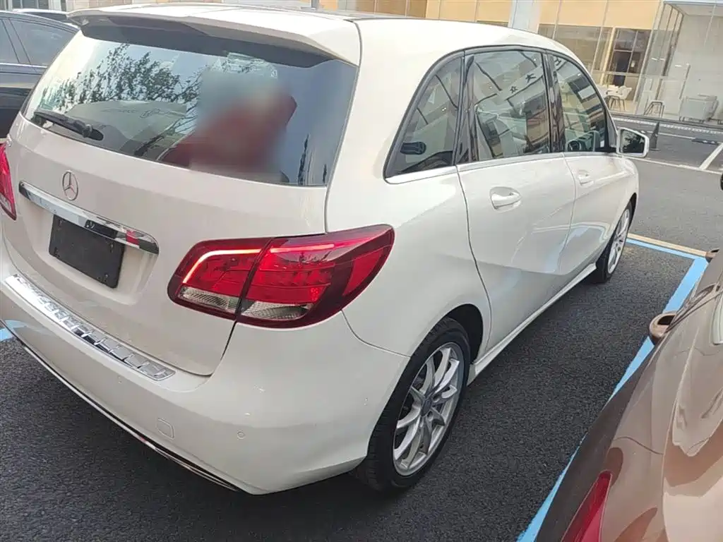 Mercedes-Benz B-Class 2015 B 200 Dynamic фото 7
