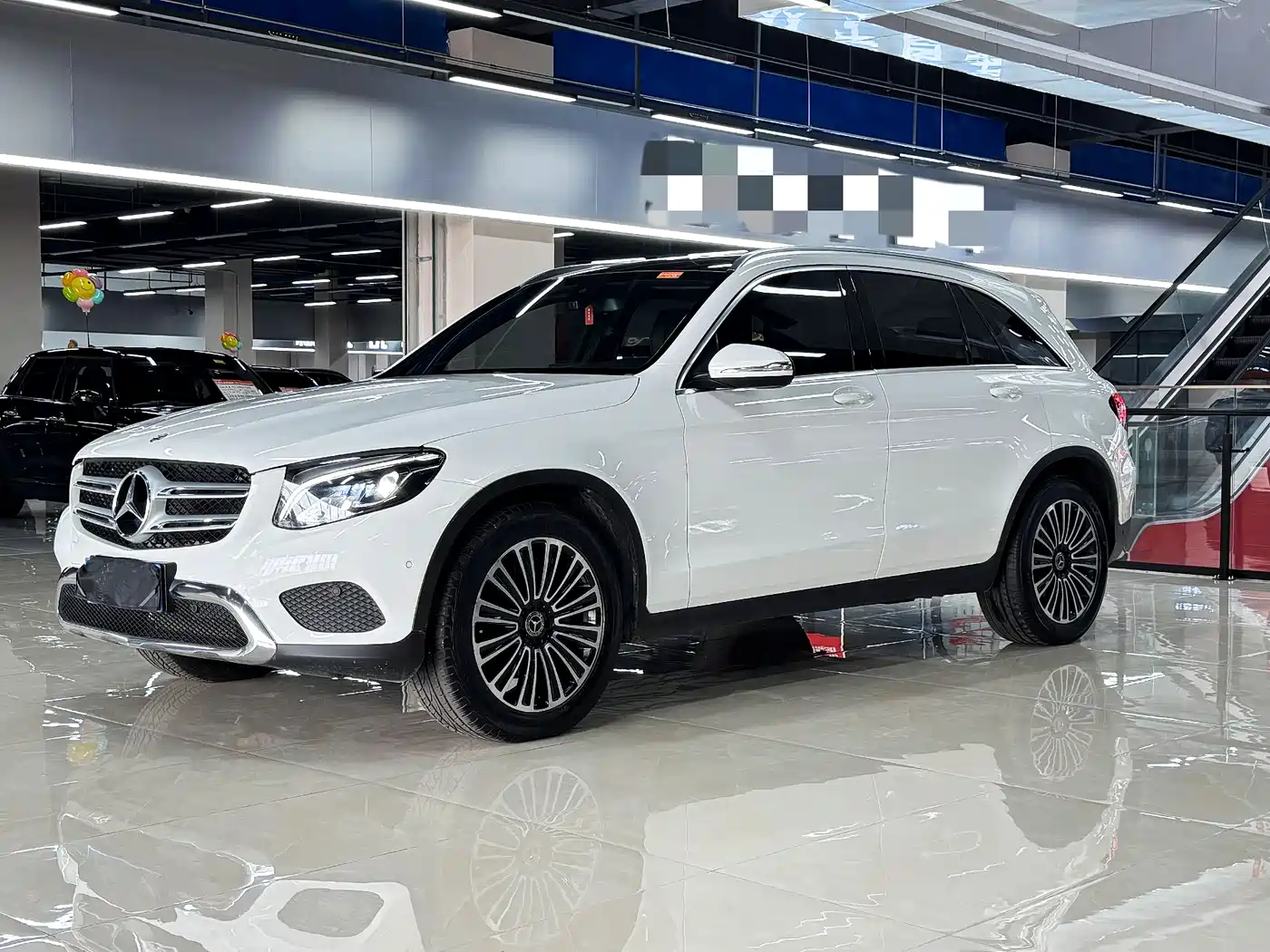 Mercedes-Benz GLC 2019 Model GLC 200 L 4MATIC
