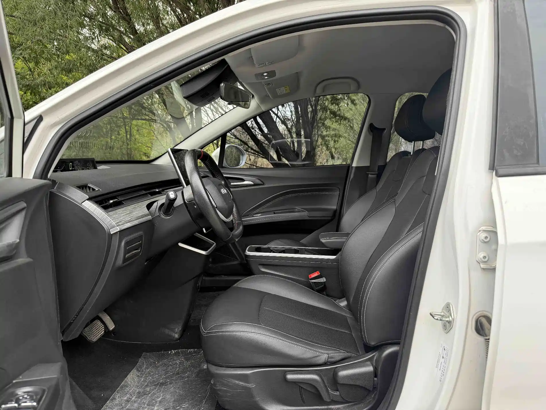 Фото 7 - Nezha Auto Nezha V