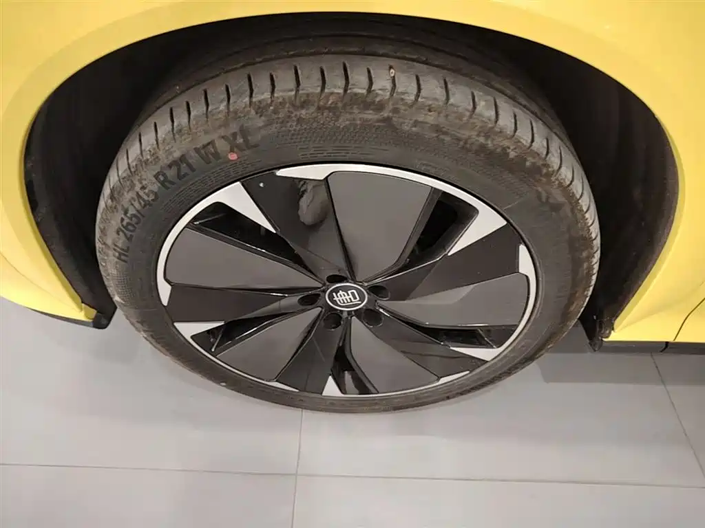 BYD Tang L 2025 DM 175KM Drone Player Edition фото 23