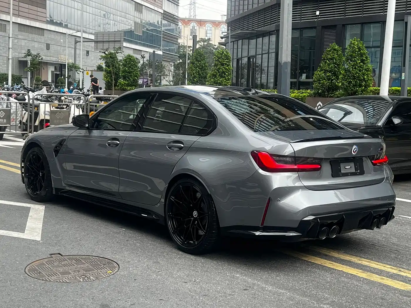 BMW M3 2023 M3 Sedan Thunder Edition фото 14