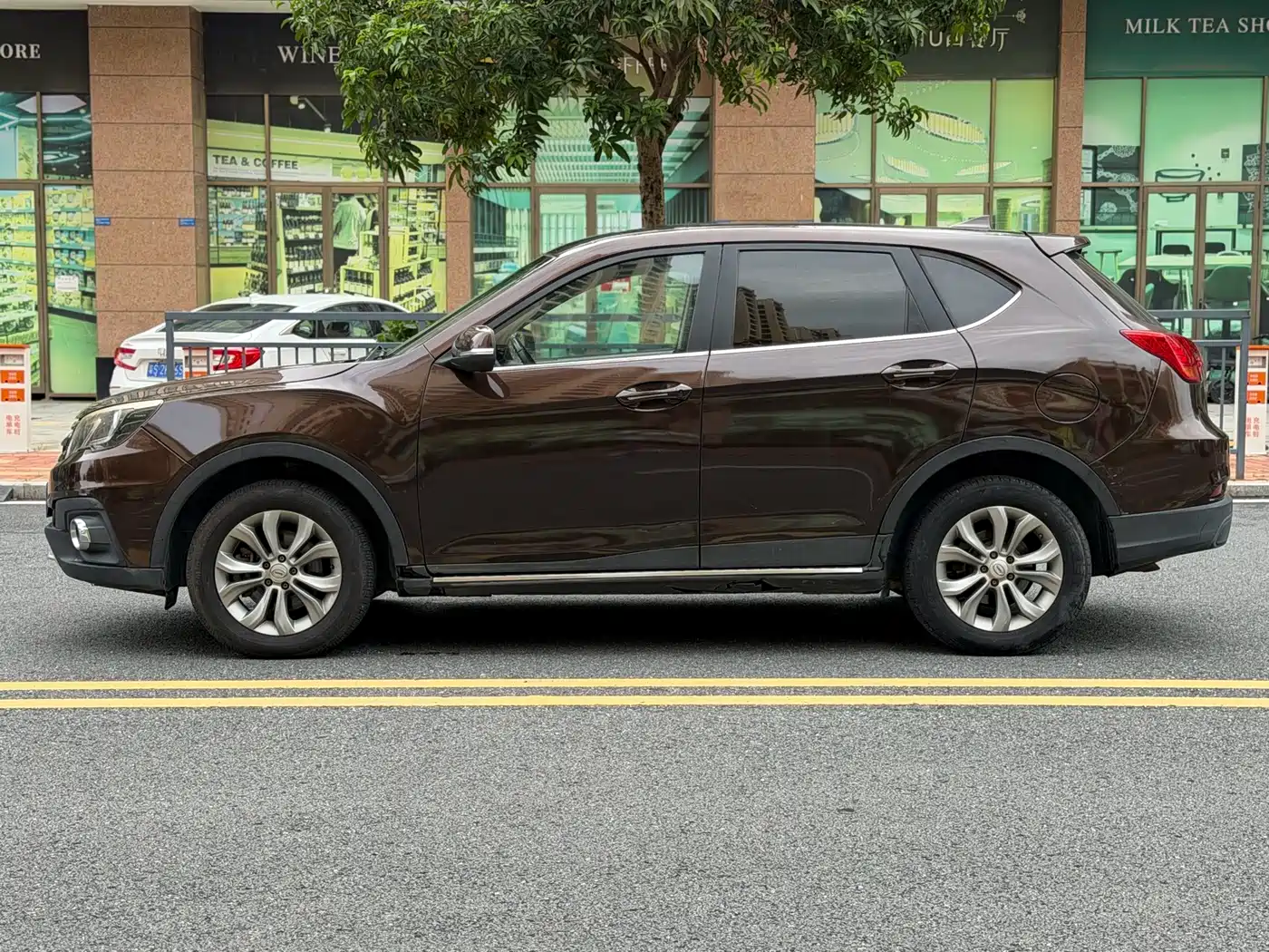 GAC Trumpchi Trumpchi GS5 Super 2015 2015 2.0L Automatic 2WD Elite Edition