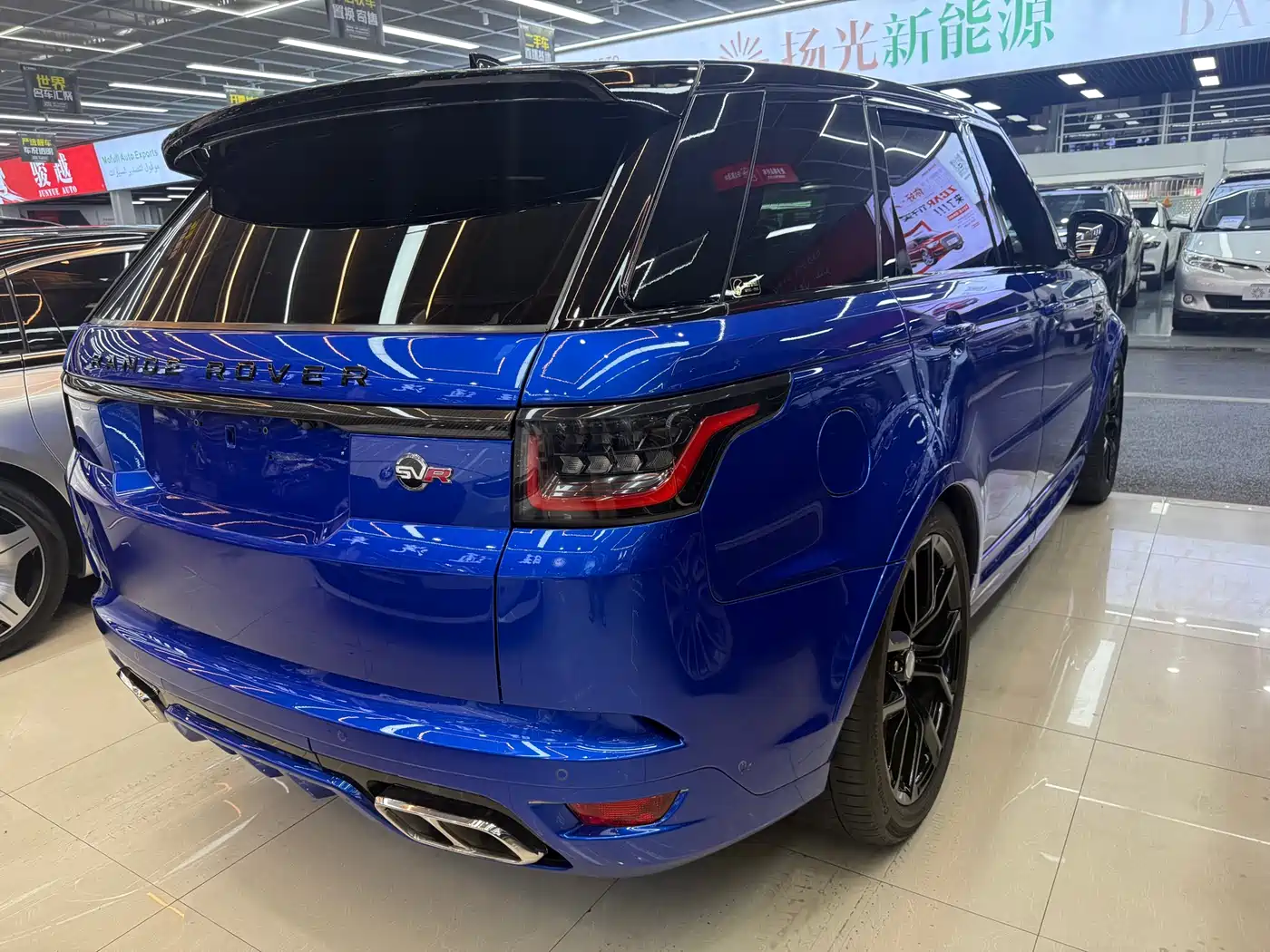 Land Rover Range Rover Sport 2019 5.0 SC V8 SVR фото 5