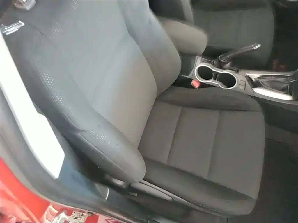 Toyota Levin 2017 Facelift 185T CVT Elite (China V) фото 25