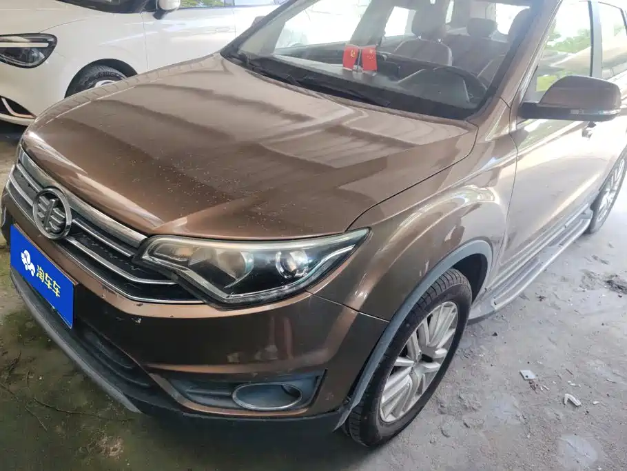 2017 FAW Senya R7