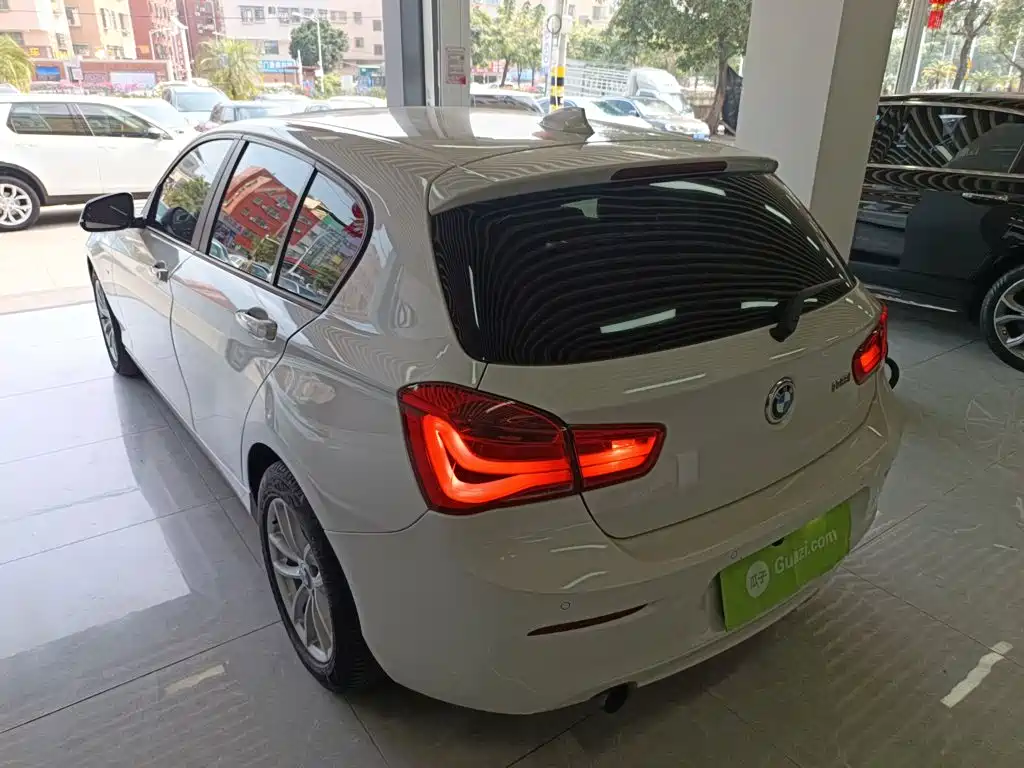 BMW 1 Series (Import) 2018 2018 118i Leading