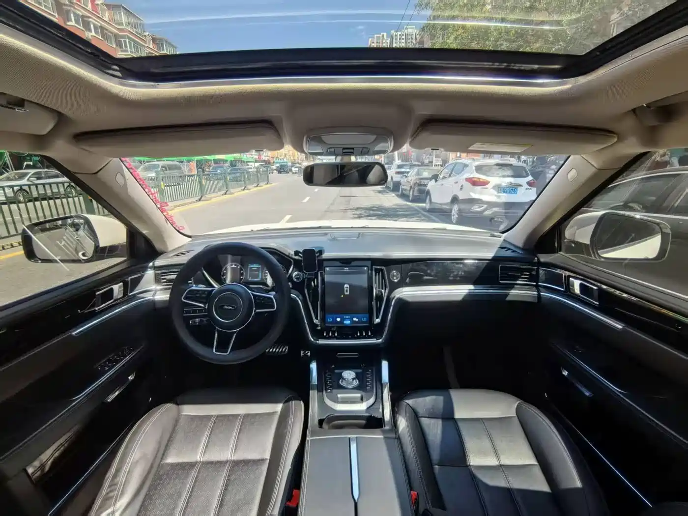 Zotye T700 2018 2018 1.8T Dual-Clutch Custom Edition