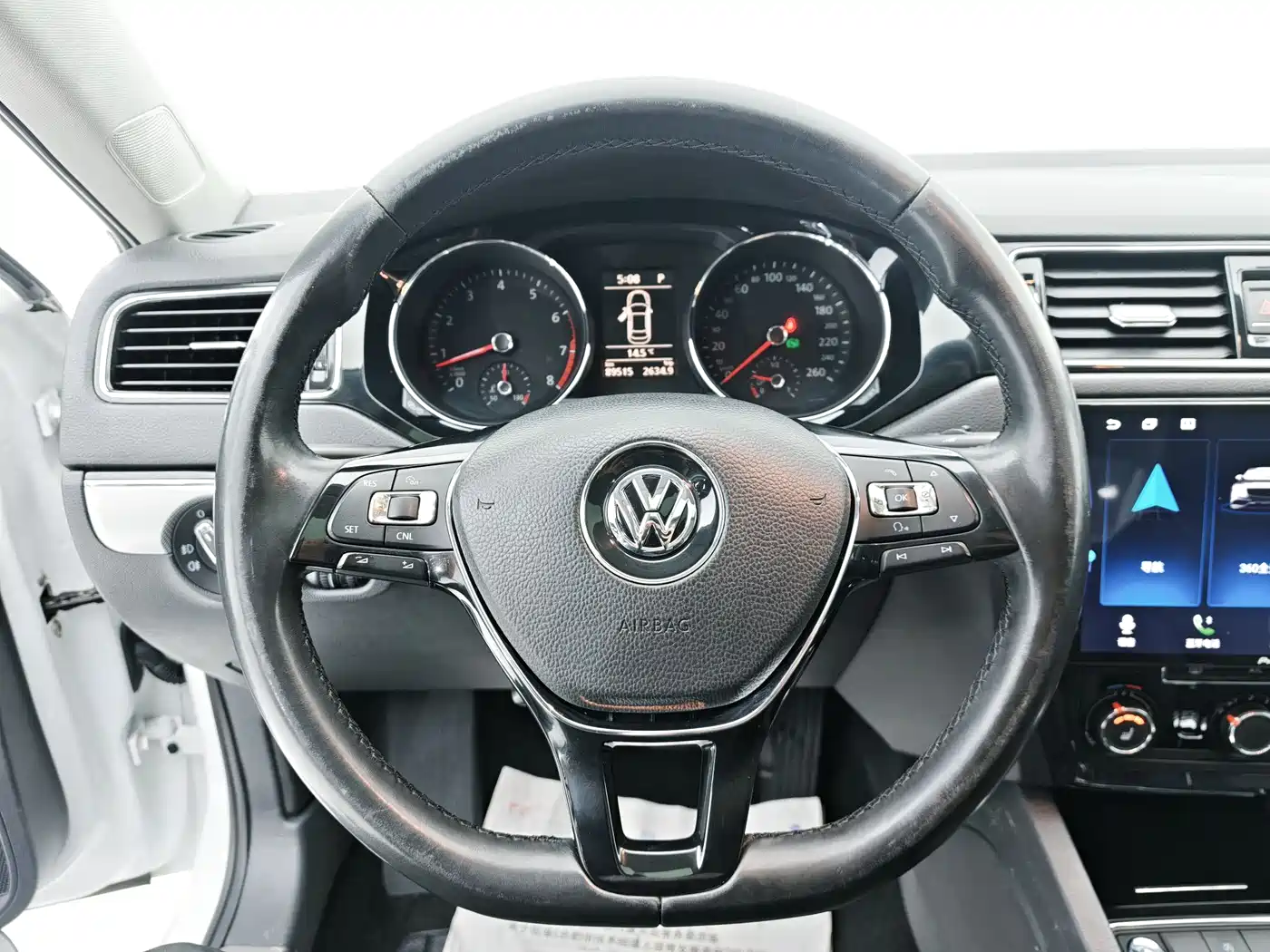 VOLKSWAGEN SAGITAR