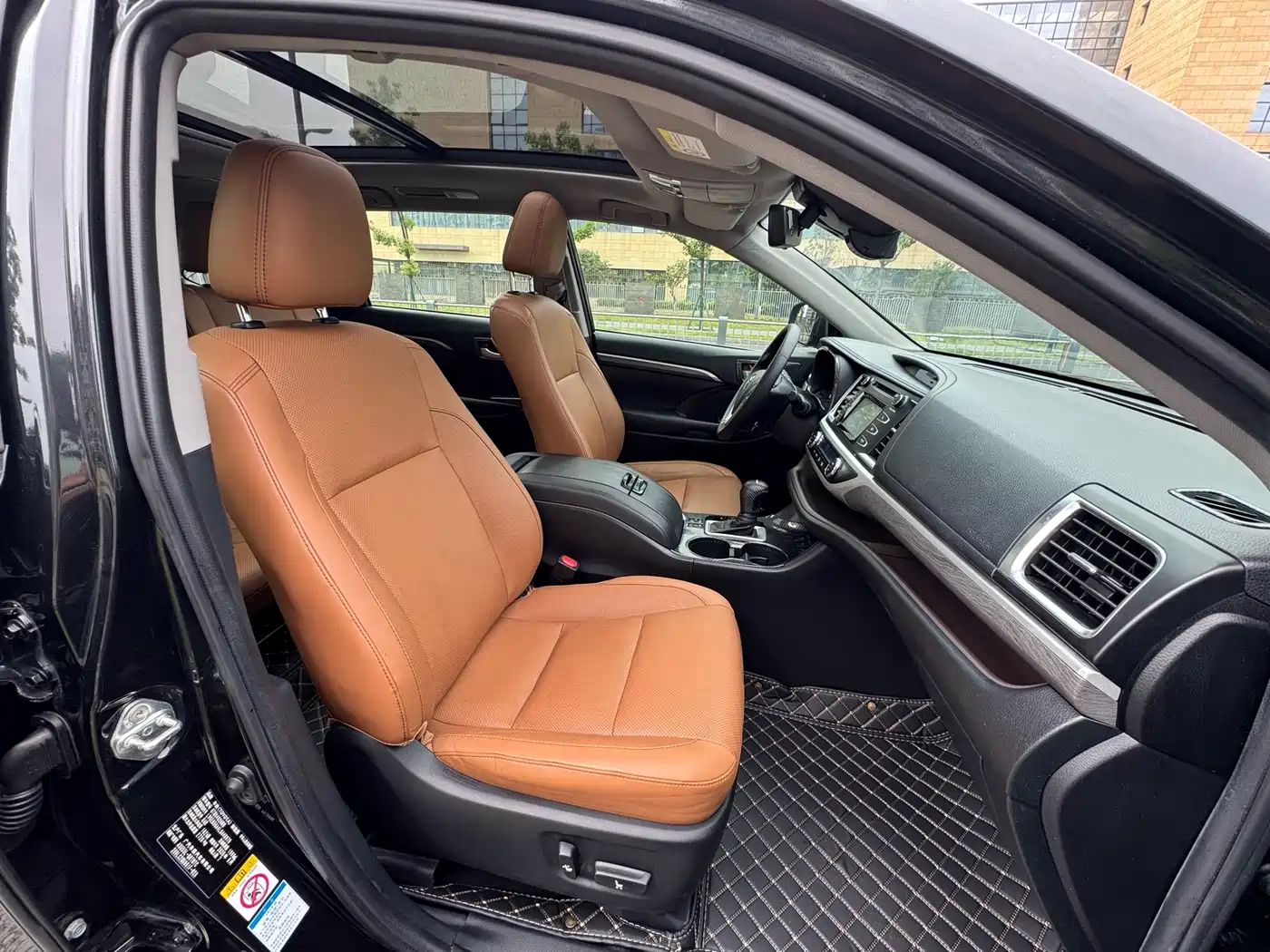 Toyota Highlander 2018 Model 2.0T 4WD Knight Edition 7-Seater China VI фото 10