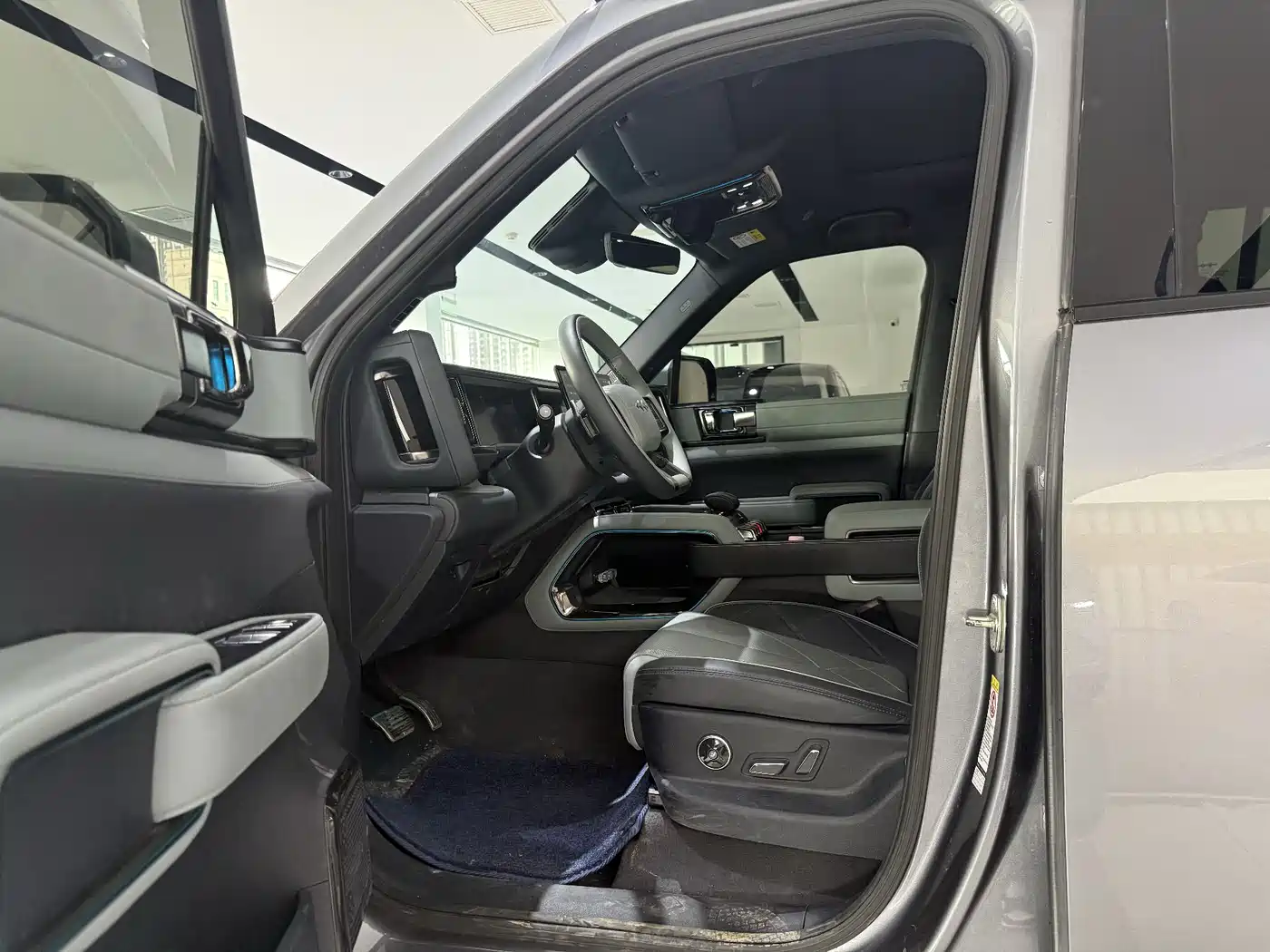 FANG CHENG BAO LEOPARD 5