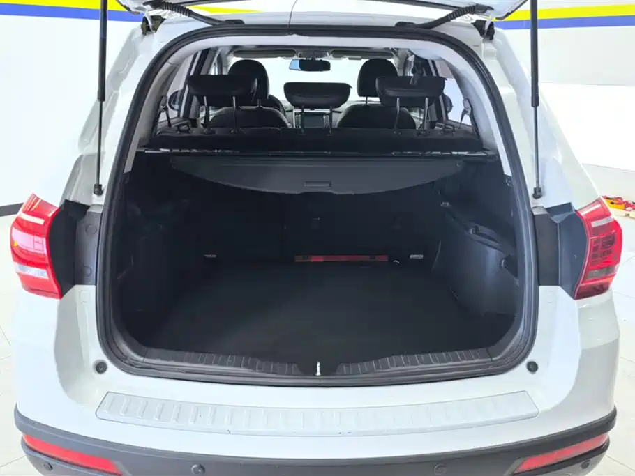 Haval H6 2017 Facelift Red Label Sport 1.5T Auto 2WD Luxury фото 4