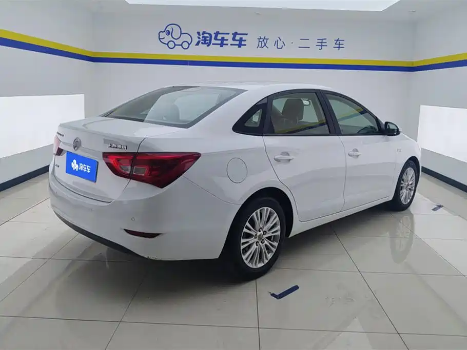 Buick Excelle 2015 15N Manual Elite фото 3