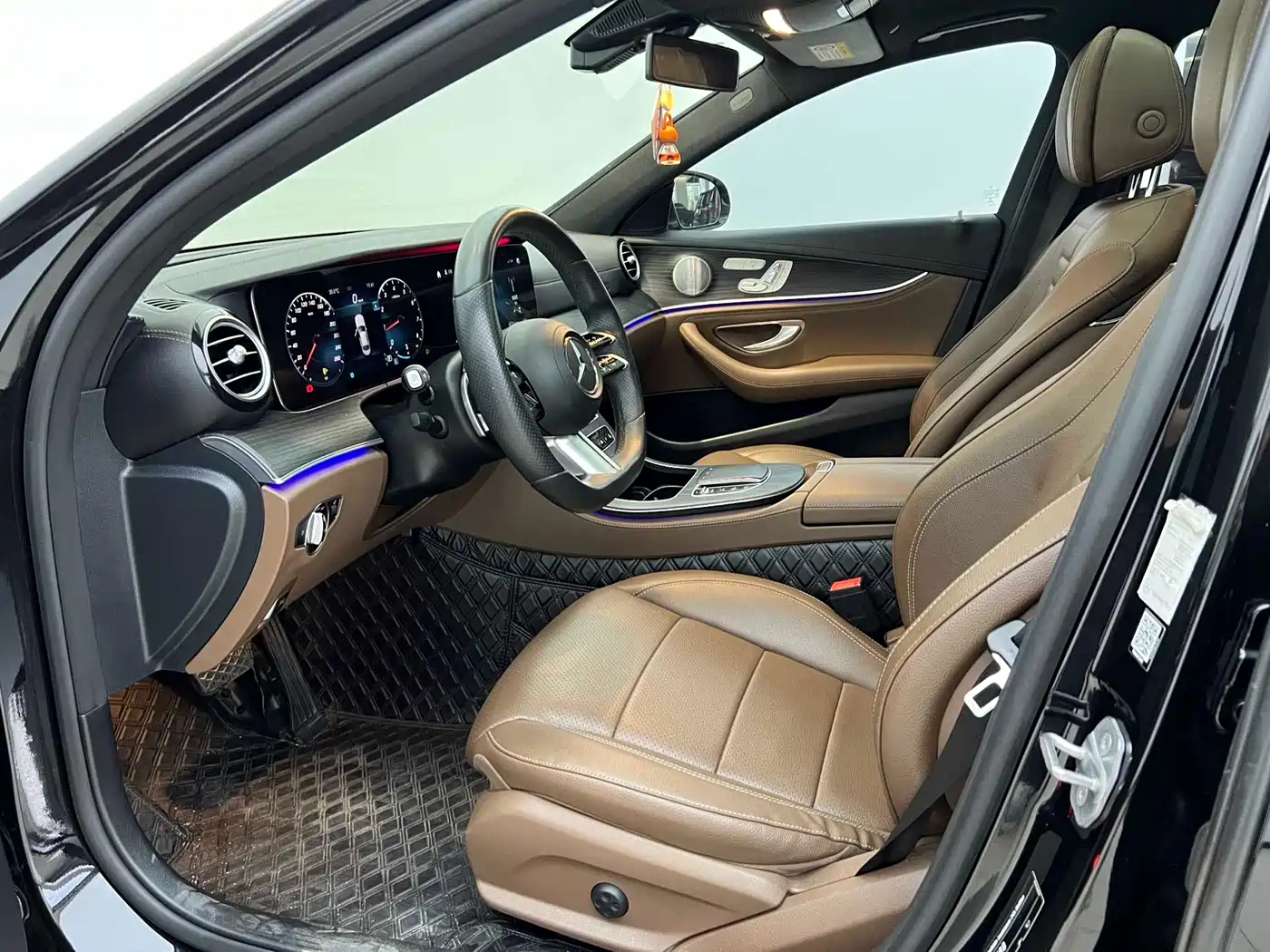 Mercedes-Benz E-Class 2021 Facelift E 300 L Sport Luxury фото 4