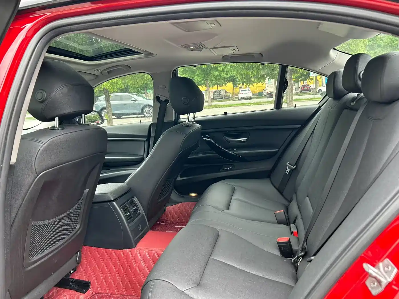 BMW 3 Series 2017 320Li M Sport фото 5