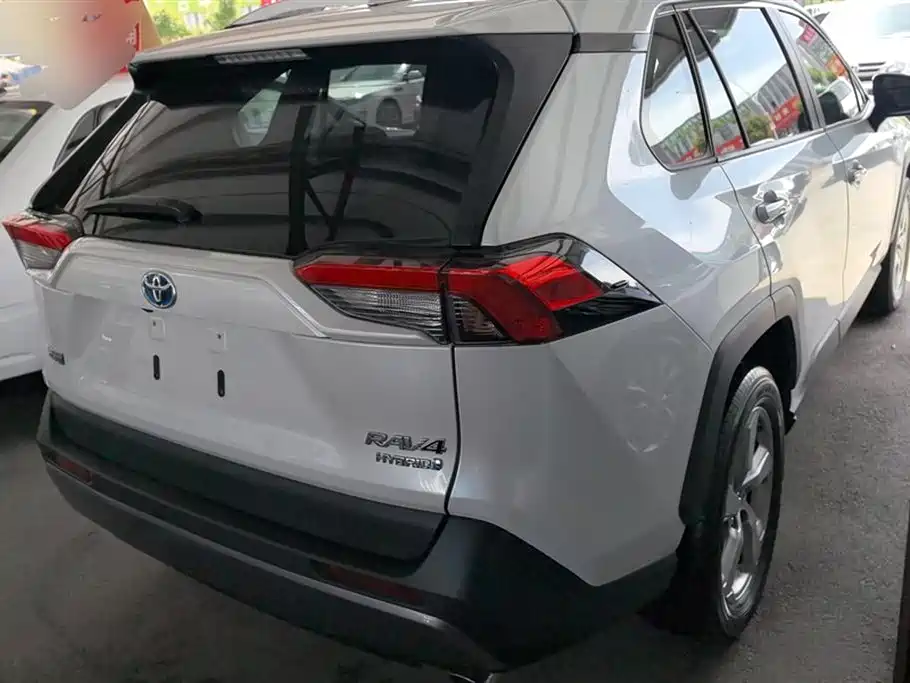 Toyota RAV4 Rongfang 2022 Hybrid 2.5L E-CVT 2WD Elite Edition фото 3