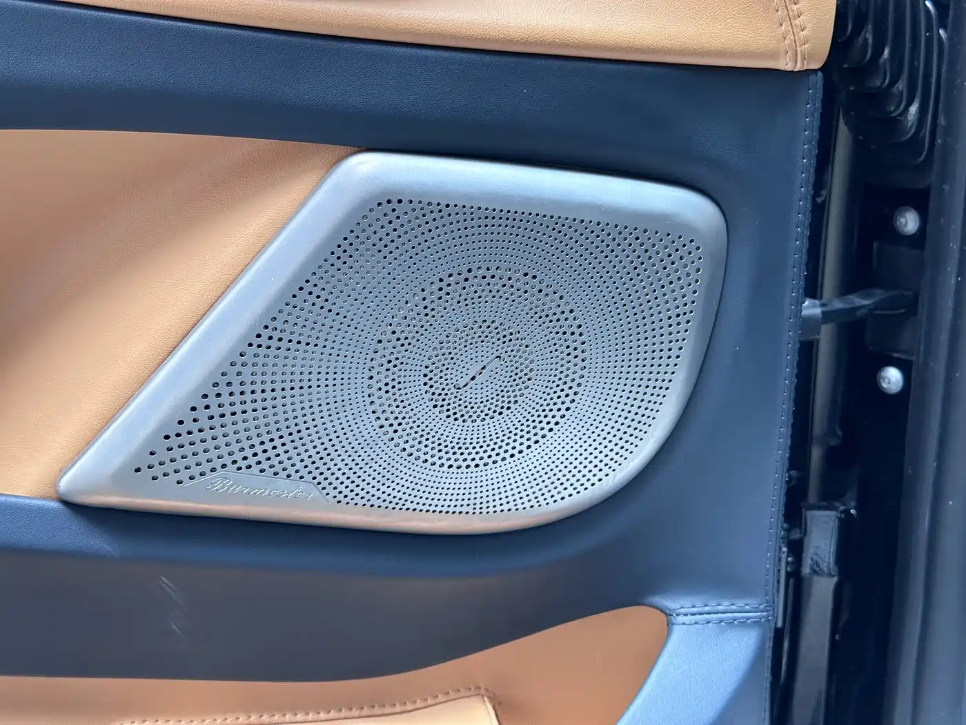 MERCEDES-BENZ V CLASS