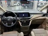 Фото 20 - Buick GL8