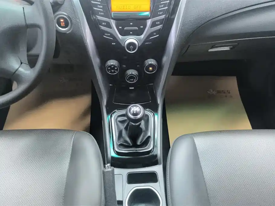 BYD F3 2020 1.5L Manual Premium Edition фото 16