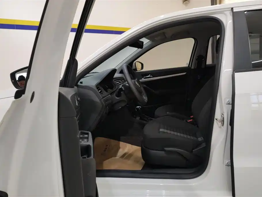 Volkswagen Lavida 2019 Lavida Start 1.5L Auto Trend (China VI) фото 9