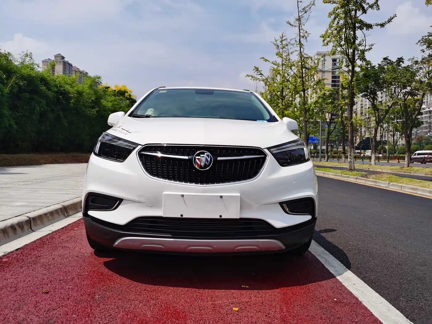 Buick Encore 2018 18T Automatic 2WD Urban Elite фото 2