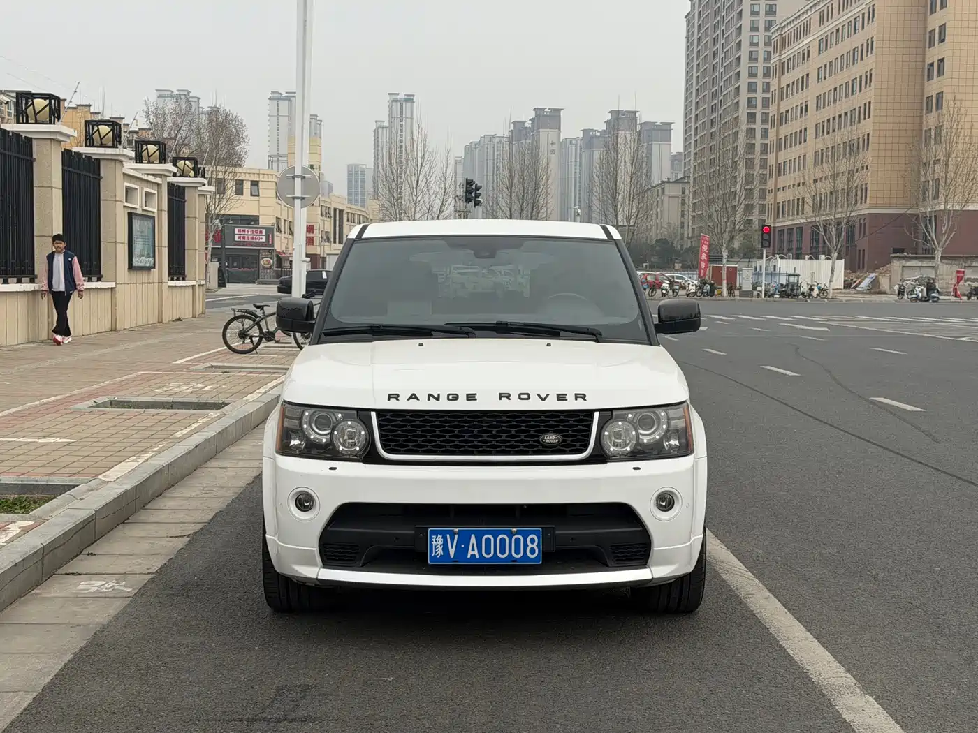 Land Rover Range Rover Sport 2013 5.0 NA V8 HSE Red Limited Edition фото 2