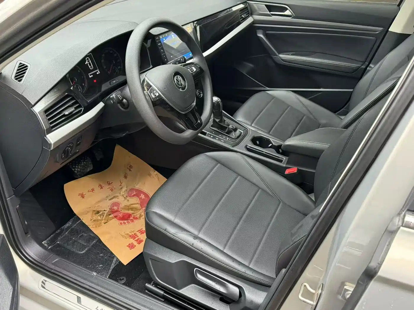 Volkswagen Lavida 2019 1.5L Automatic Comfort Edition China VI фото 7